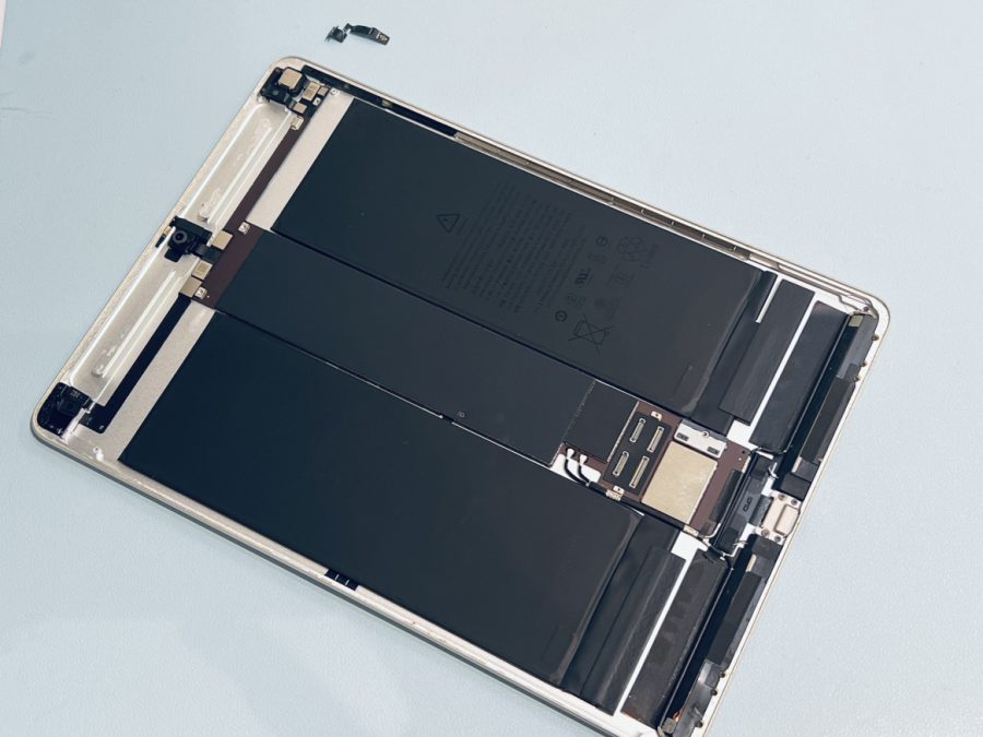 iPad Air第三世代のパワーセンサーケーブル交換修理ならスマホ修理工房水戸オーパ店にお任せください！