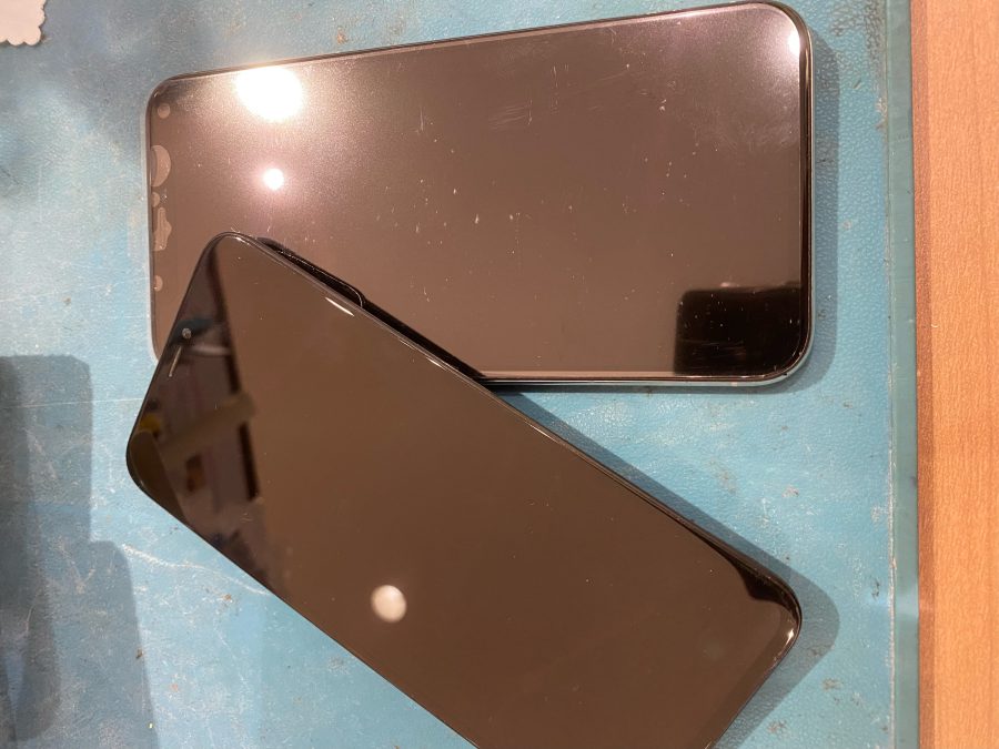液晶が映らなくなってしまったiPhoneXR（アイフォン）即日で対応しました！！【スマホ修理工房　仙台PARCO２店】