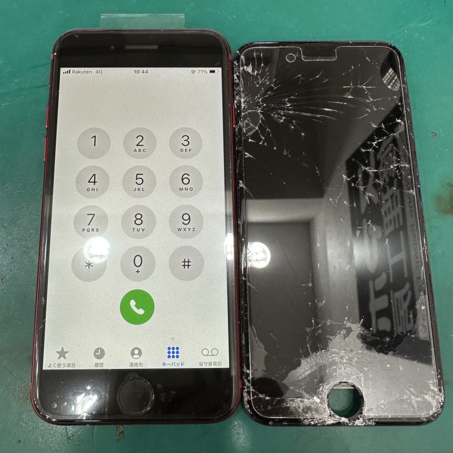 落としてしまい割れてしまったiPhone SE 第3世代(アイフォンSE3)の画面修理でお持ち込み頂きました。