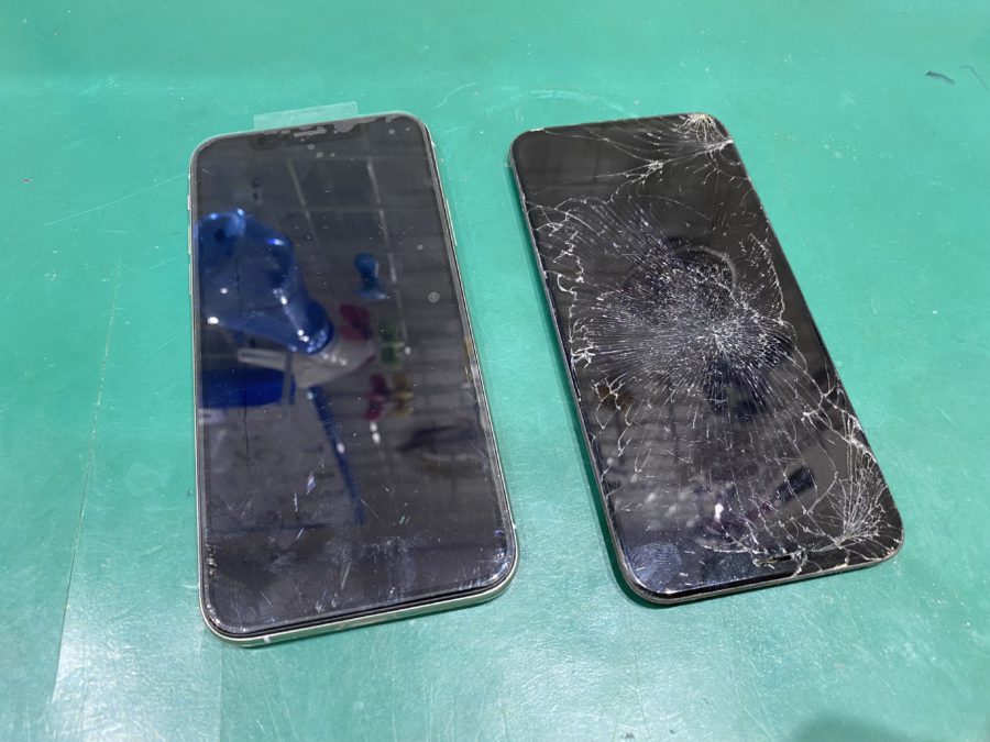江東区大島よりiPhoneXS(アイフォン)知らぬ間に水が浸入。水没洗浄＆画面交換修理は(スマホ修理工房西大島店)へ！