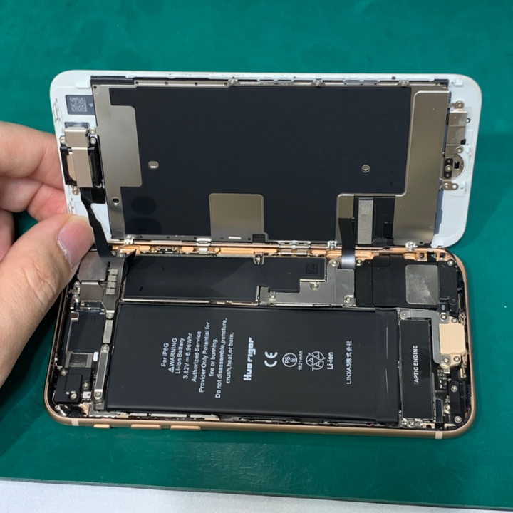 データもそのまま、30分以内にすぐできます！iPhone8（アイフォン）バッテリー交換