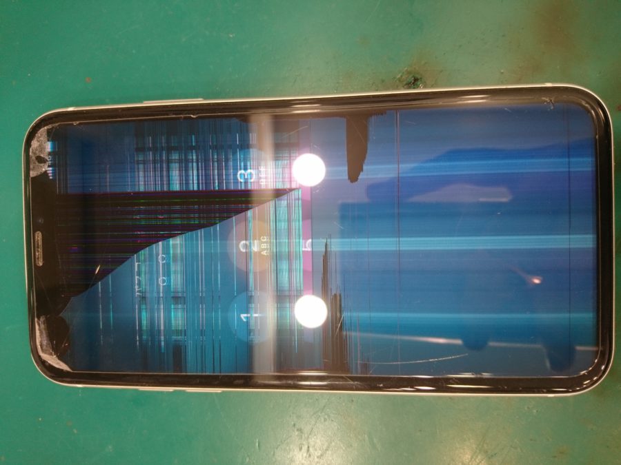 【画面割れ修理】藤沢市藤沢からお越しのお客様より、iPhoneXR(アイフォンXR)をお持ち込みいただきました！