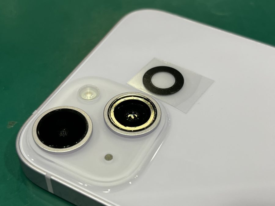 最新iPhone14のカメラレンズ割れも直る!?スマホ修理工房ペリエ千葉店へどうぞ！