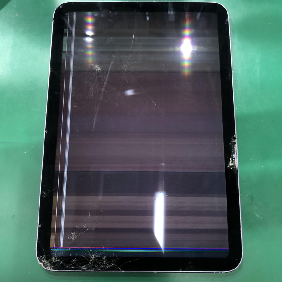 iPad mini6（第6世代）の液晶破損！！最短即日【スマホ修理工房池袋P‘パルコ店】へ！