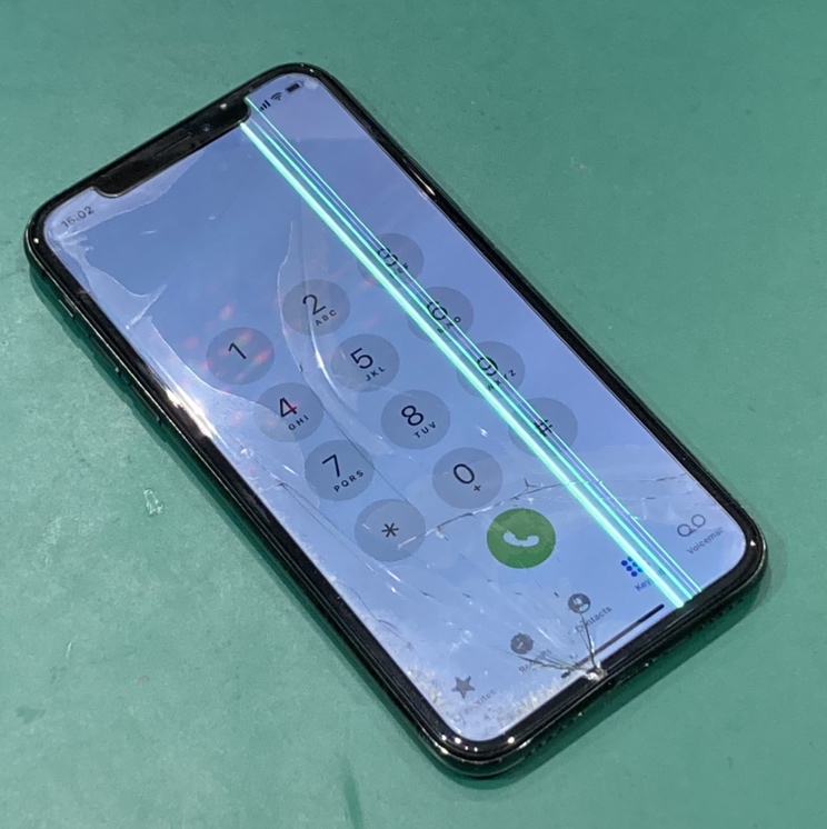 液晶不良が出てしまったiPhoneX(アイフォンテン)の修理をおこないました【スマホ修理工房仙台PARCO2店】