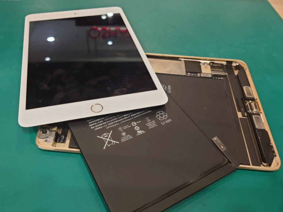 電源がすぐ落ちてしまうiPadmini第4世代(アイパッド)は電池交換で復活するかも⁉︎スマホ修理工房ペリエ千葉店へお持ち