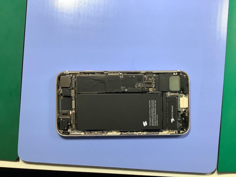 iPhone SE3の液晶破損！最短即日・データそのままで修理対応可能です♪【スマホ修理工房セレオ相模原店】