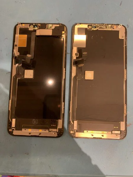 落とした衝撃で液晶画面が割れてしまったiPhone11ProMax（アイフォン）、スマホ修理工房渋谷店ならすぐにキレイに