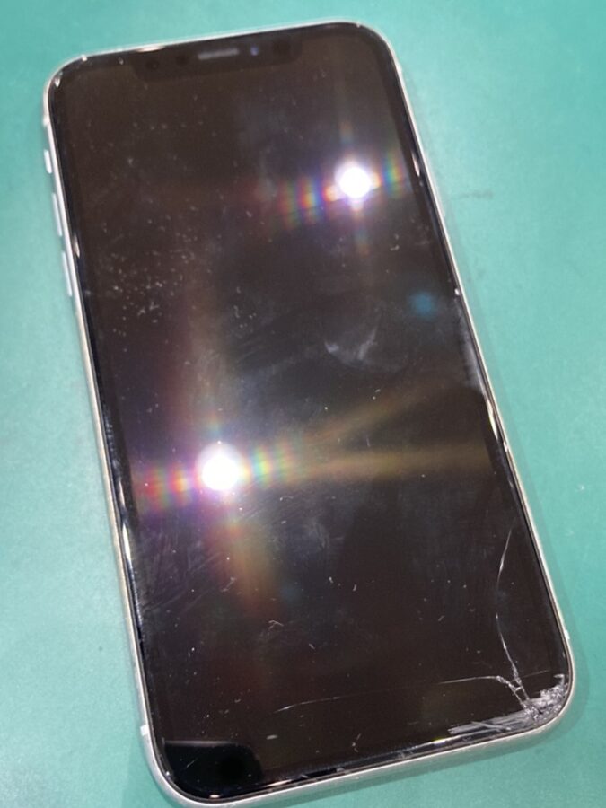 タッチ不良iPhoneXR（アイフォン）の修理を行いました!【スマホ修理工房仙台PARCO2店】