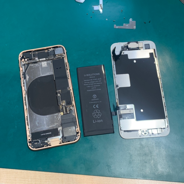 機種変更するよりも断然お安いです！iPhone8（アイフォン）バッテリー交換【スマホ修理工房房ココリア多摩センター店】