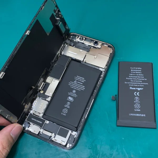 バッテリーは取り扱い注意⁉iphone12Pro(アイフォントゥエルブプロ）　バッテリー交換