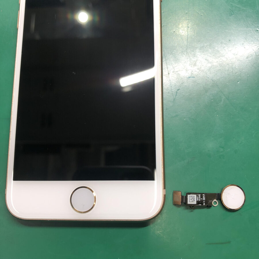 iPhone8（アイフォン8）のホームボタンが効かない・・・そんなときは【スマホ修理工房池袋P‘パルコ店】へ！