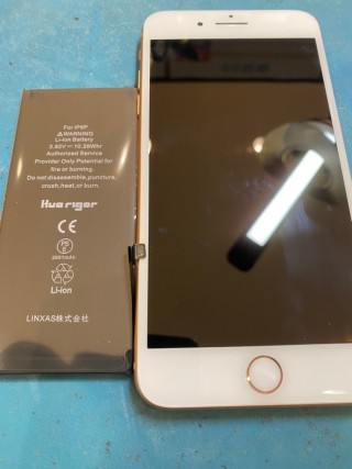 名取市からお持ち込みのiPhone8plus（アイフォンエイトプラス）バッテリーの交換を行いました!