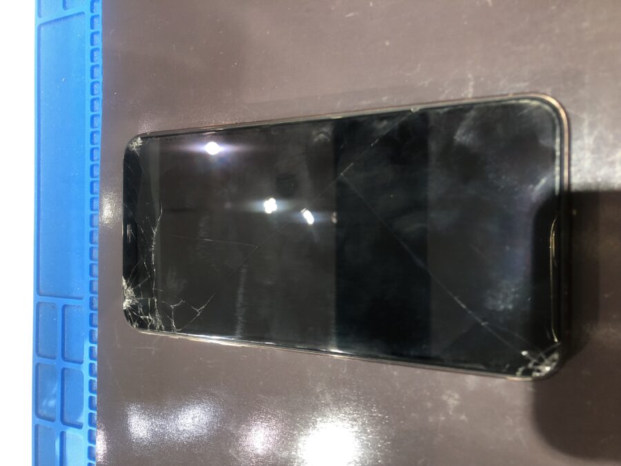 iphone11Promax(アイフォンイレブンプロマックス）画面交換