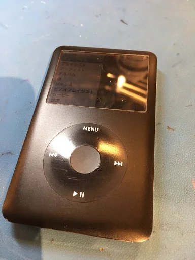 年季の入ったiPod Classic（アイポッドクラシック）だって直せます！バッテリー交換はスマホ修理工房渋谷店へお任せ