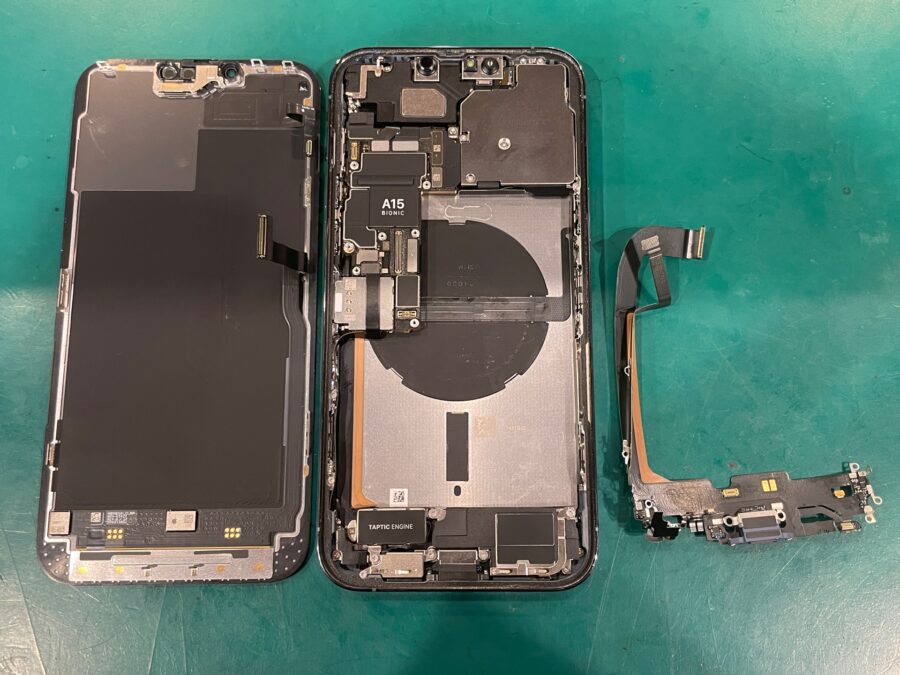 Lightningコネクタで充電できないiPhone13ProMax(アイフォン)を修理しました！スマホ修理工房ペリエ千葉