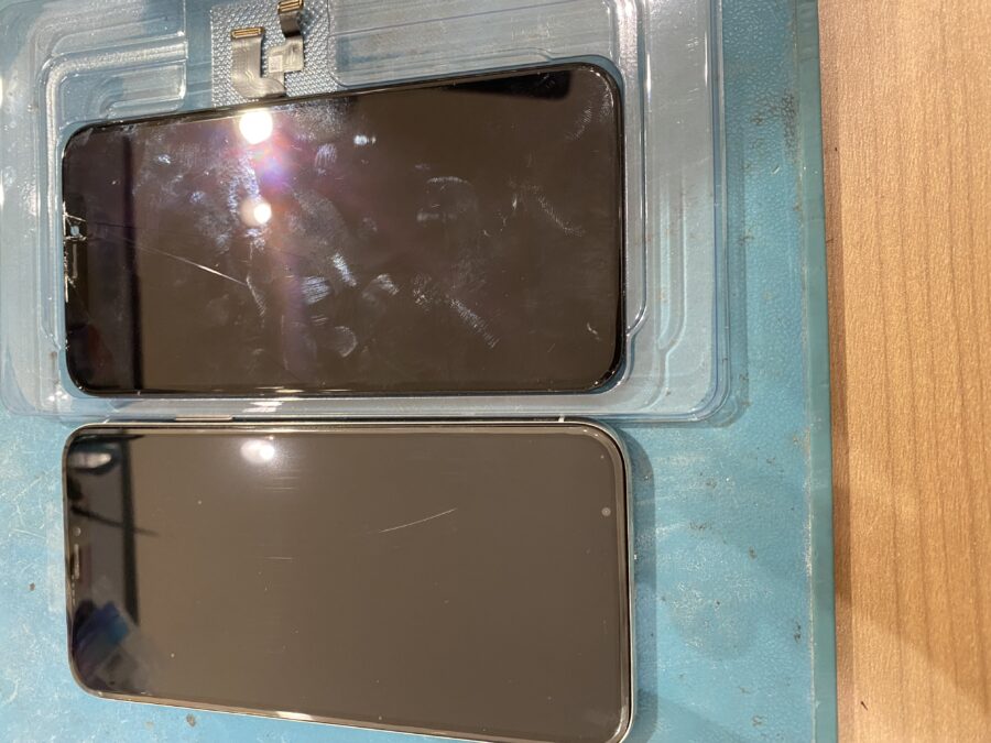 若林区より画面の割れたiPhoneX（アイフォン）をお持ち込み頂きました!【スマホ修理工房仙台PARCO2店】