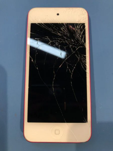 各種iPod touch（アイポッドタッチ）のガラス割れ・液晶破損修理は、スマホ修理工房渋谷店にお任せください！