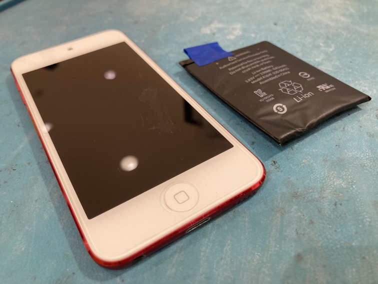 iPodtouch6のバッテリー交換を承りました！【スマホ修理工房仙台PARCO2店】