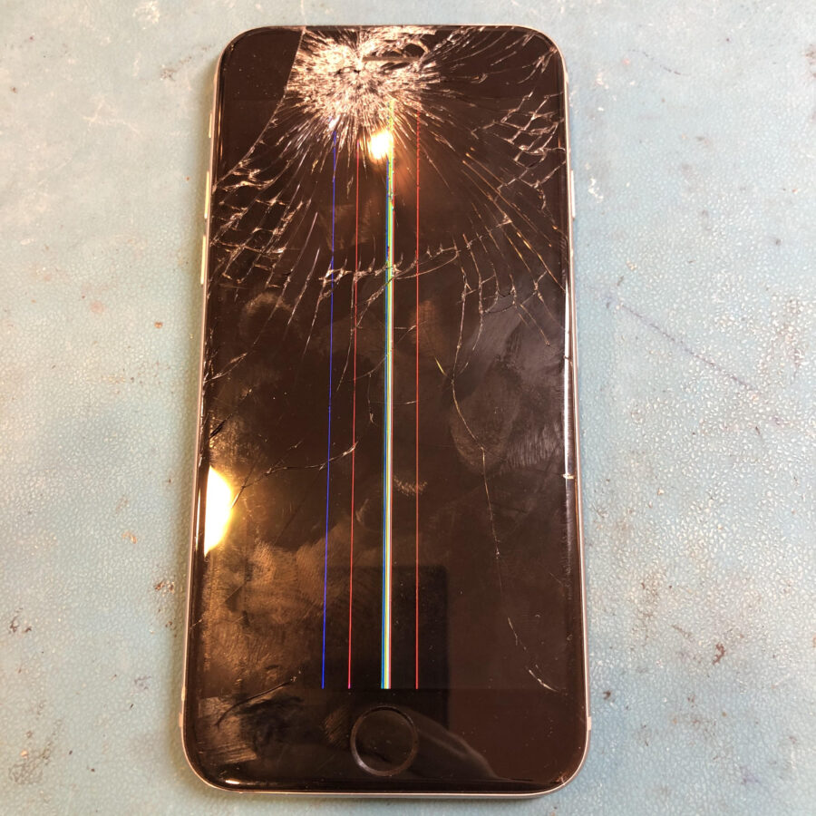 iPhone6（アイフォン6）の液晶破損！操作できない状態からでも復旧できます！！【池袋P'パルコ本店】