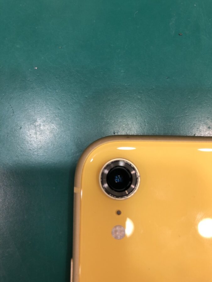 【カメラレンズ修理】藤沢市辻堂からお越しのお客様より、iPhoneXR(アイフォンXR)をお持ち込みいただきました！