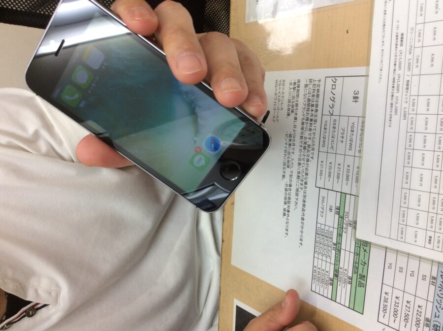 葛西店【S様】江戸川区からご来店 iPhone5ｓ パネル交換、バッテリー交換修理のご依頼を頂きました！