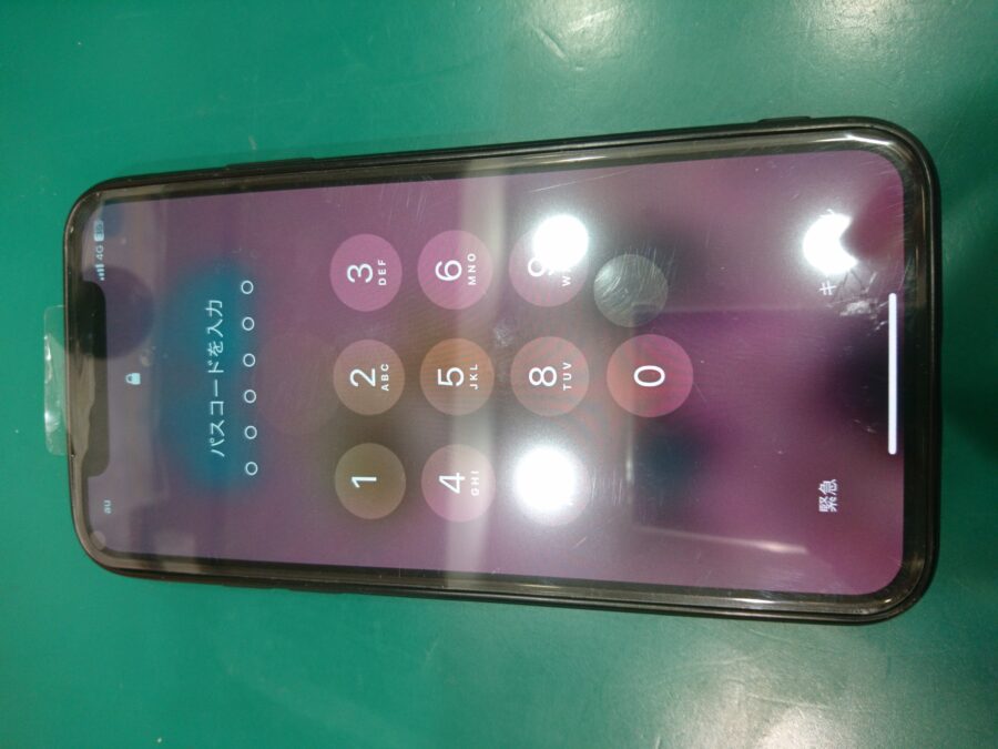 【液晶が映らない】茅ヶ崎市からお越しのお客様より、iPhoneX(アイフォンX)をお持ち込みいただきました！