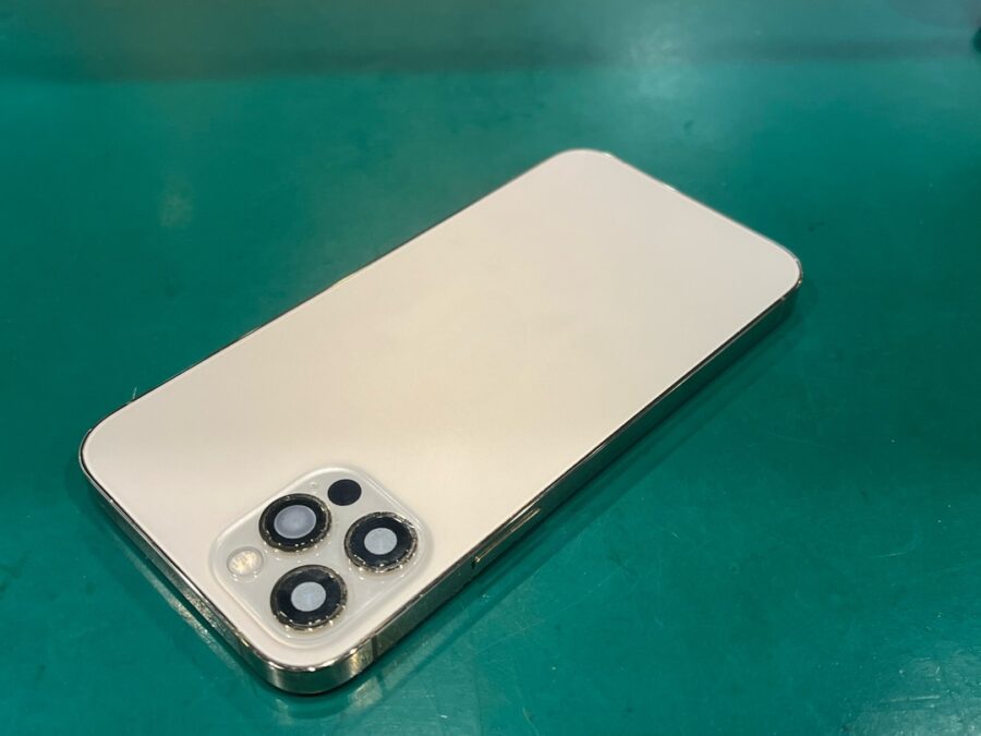iPhone12Pro（アイフォン）の水没復旧はスマホ修理工房ペリエ千葉店へ！！