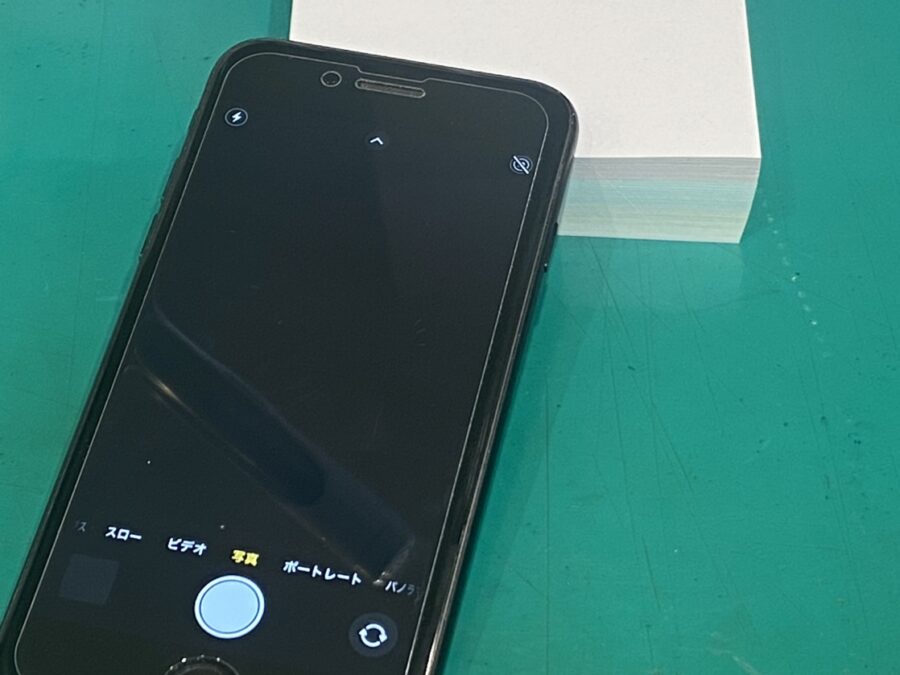 カメラが映らない！？iPhoneSE2(アイフォンエスイー2)のカメラ交換を行いました！【スマホ修理工房新宿PePe店】