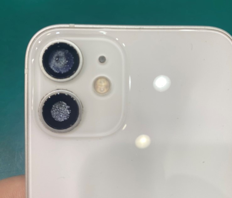 【水没修理】茅ヶ崎からお越しのお客様より、iPhone11(アイフォン11)をお持ち込みいただきました！