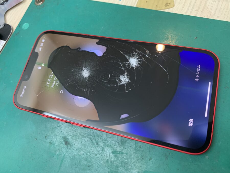 iPhone14の画面修理＆バッテリー交換修理をしました！