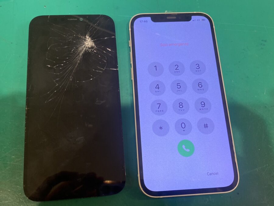 iPhone12（アイフォントゥエルブ）の画面交換も30分でお渡し可能です！【スマホ修理工房新宿PePe店】