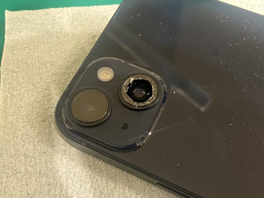 即日でお返し！iPhone14Plusのカメラレンズ交換の作業工程をお見せします！！【スマホ修理工房新宿PePe店】