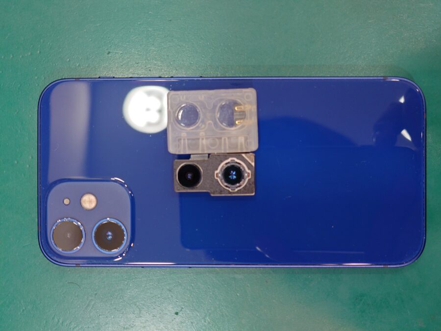 【アウトカメラ交換修理】藤沢市からお越しのお客様より、iPhone12mini(アイフォン12ミニ)をお持ち込みいただきました！