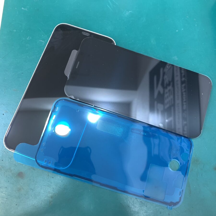 【フロントパネル交換修理】iPhone12(アイフォン12)をお持ち込みいただきました！