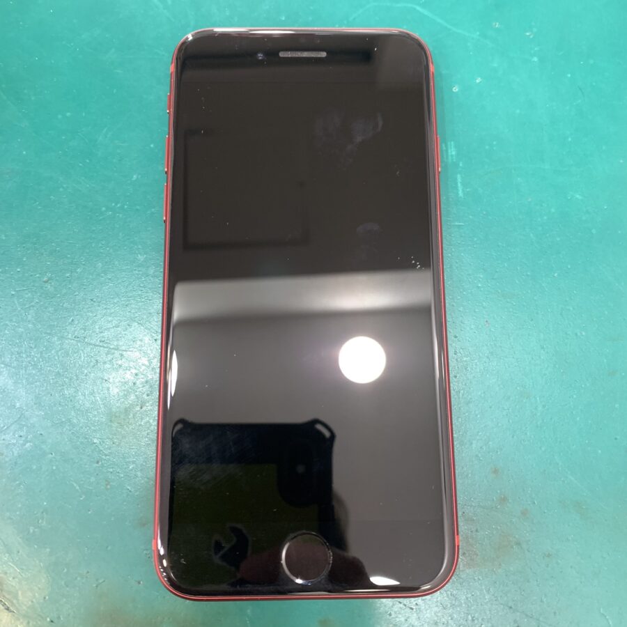 【水没修理】藤沢市からお越しのお客様より、iPhoneSE2(アイフォンSE2)をお持ち込みいただきました！