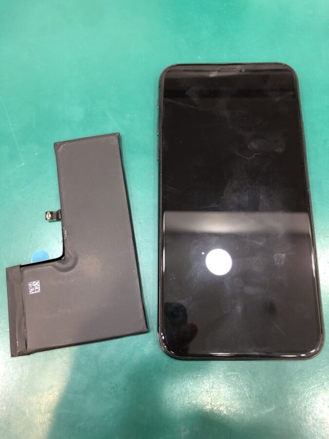 【バッテリー交換修理】藤沢市からお越しのお客様より、iPhoneX(アイフォンX)をお持ち込みいただきました！【iPhone修理