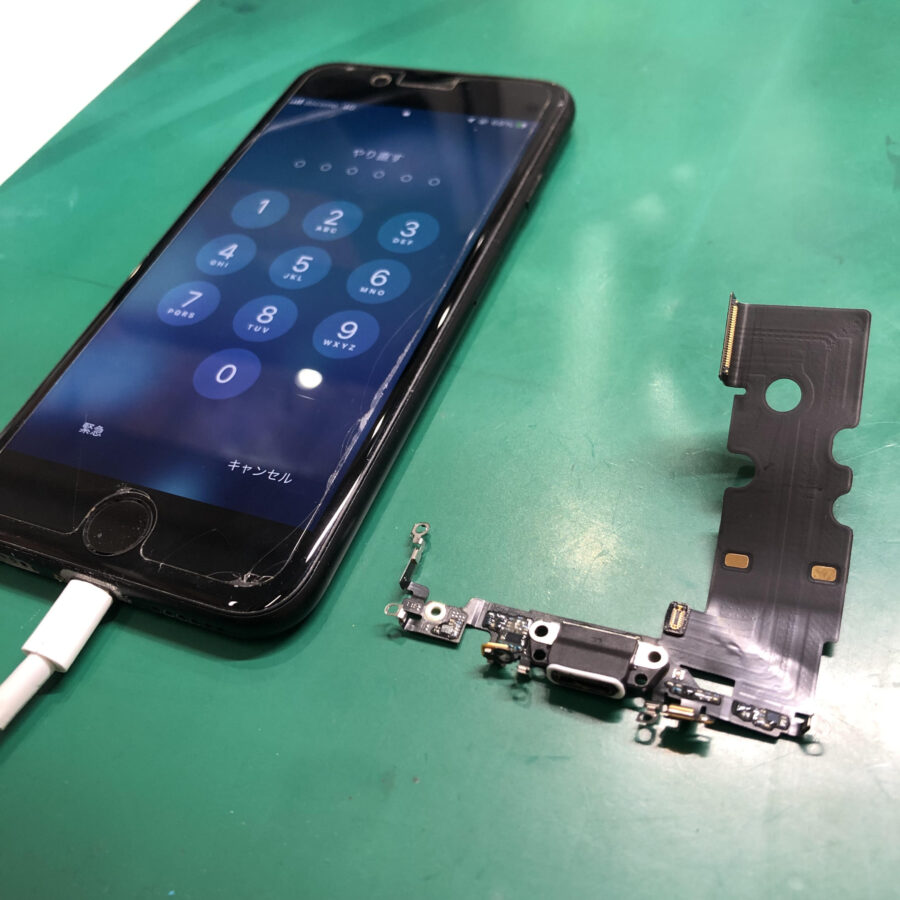 iPhone SE 第2世代（アイフォンSE2）をお持ち込み頂きました。【スマホ修理工房池袋P’パルコ店】
