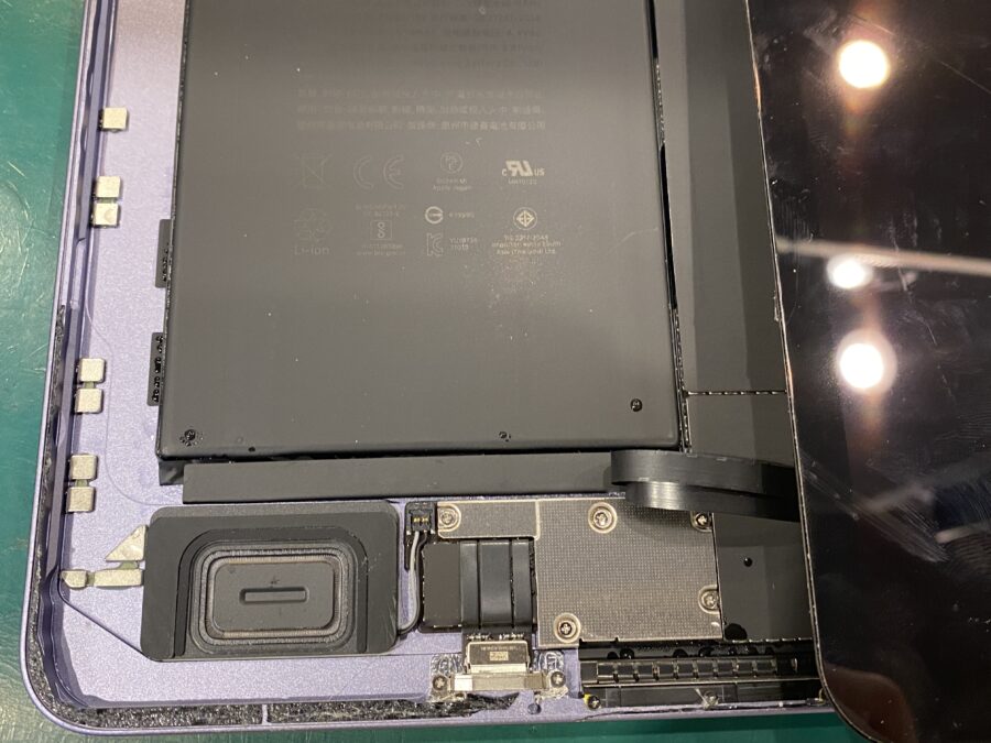 iPadmini6(アイパッドミニ)A2567の復旧修理！スマホ修理工房ペリエ千葉店で直るのか!?