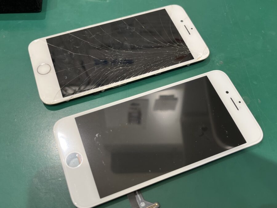 【画面交換】iPhone８(アイフォン)の画面修理なら即日対応の 「スマホ修理工房 横浜戸塚モディ店」 にお任せください！