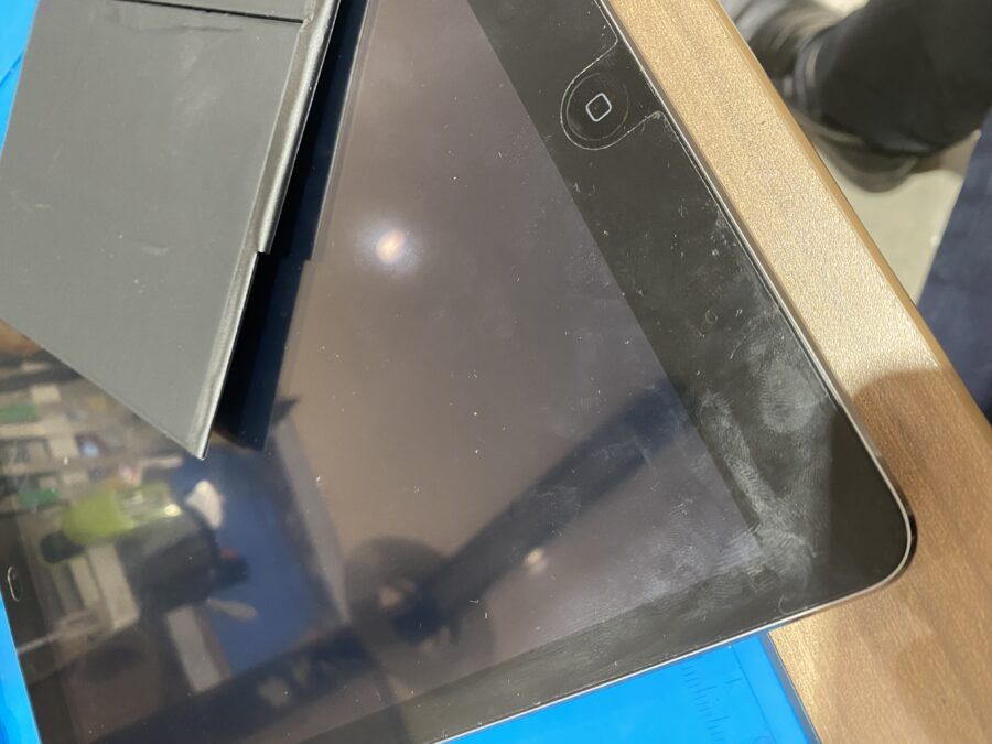 バッテリーの交換!充電がすぐになくなるiPadAir(アイパッドエアー)お持ち込み頂きました!