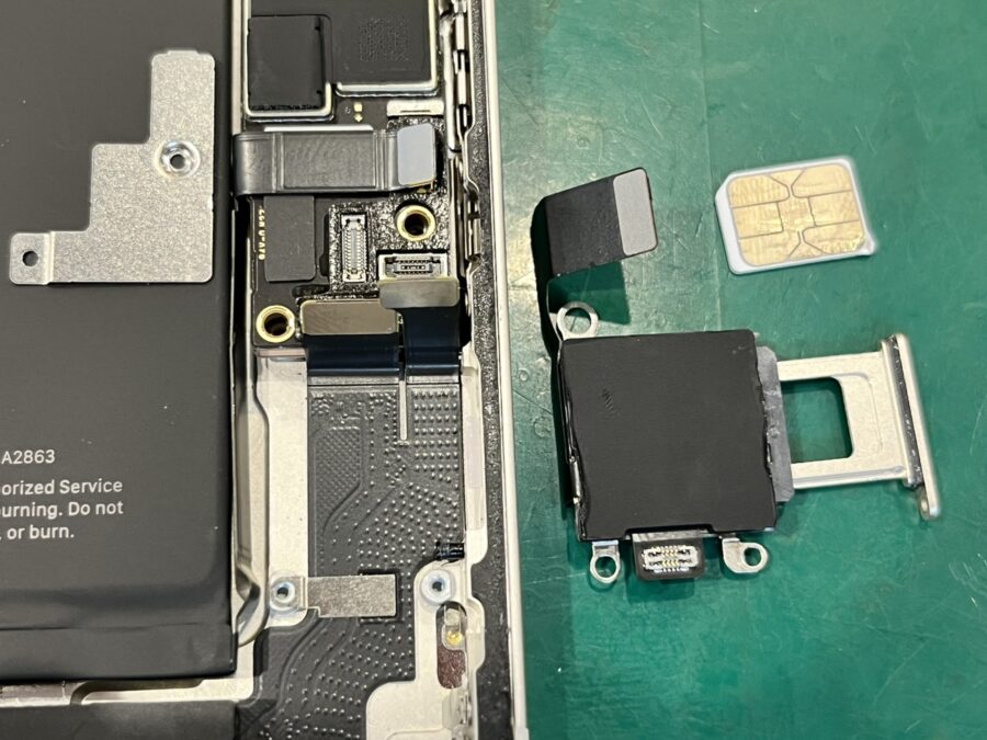 買ったばかりのiPhone14(アイフォン)のSimが取れない?スマホ修理工房ペリエ千葉店でどうにかします！