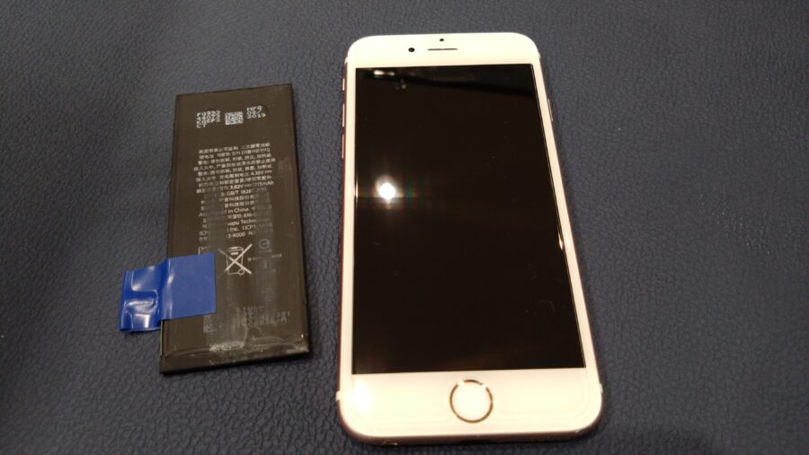 バッテリーの減少が気になるiPhone6s（アイフォンシックスエス）の修理を行いました!