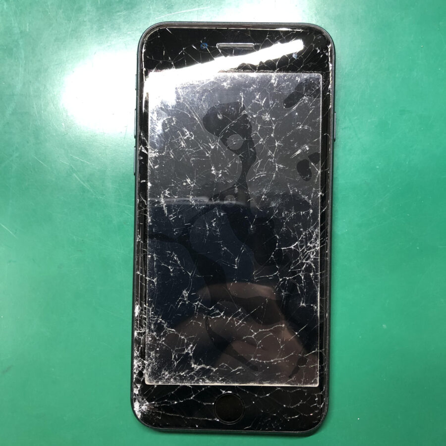 iPhoneSE 第3世代（アイフォンSE3）をお持ち込み頂きました。【スマホ修理工房池袋P’パルコ店】
