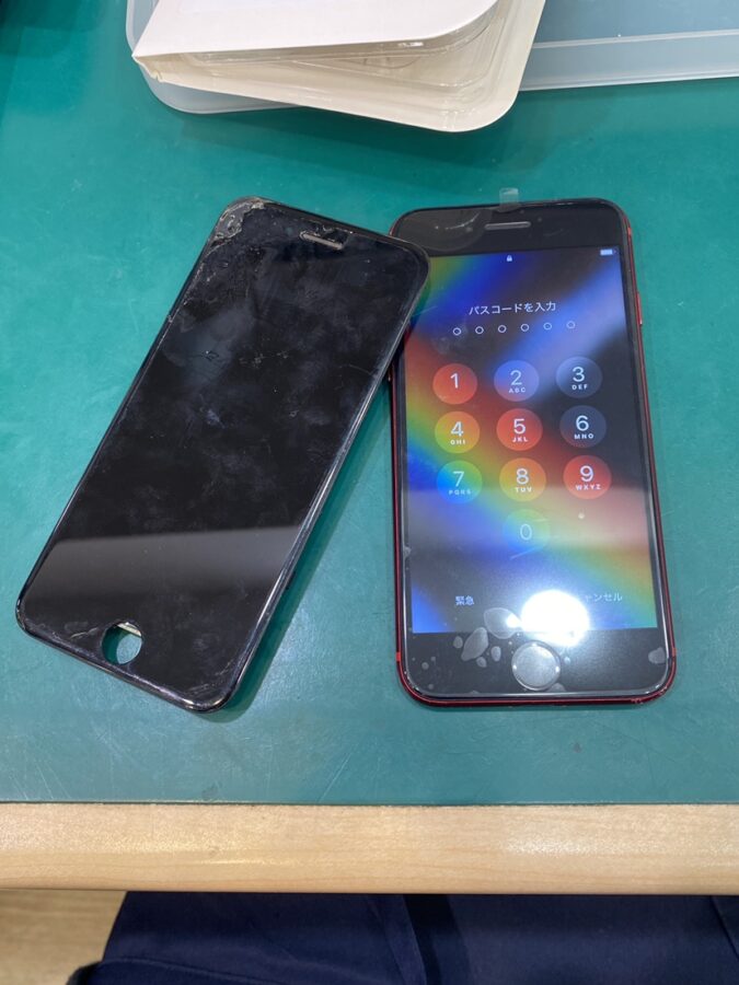 【画面交換修理】茅ヶ崎からお越しのお客様より、iPhone8(アイフォン8)をお持ち込みいただきました！