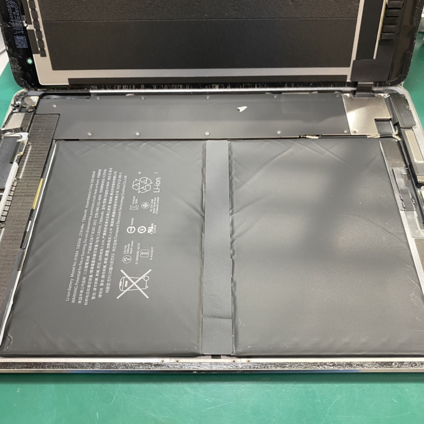iPadpro9.7のバッテリー交換に即日対応可！【スマホ修理工房 池袋P'パルコ本店】