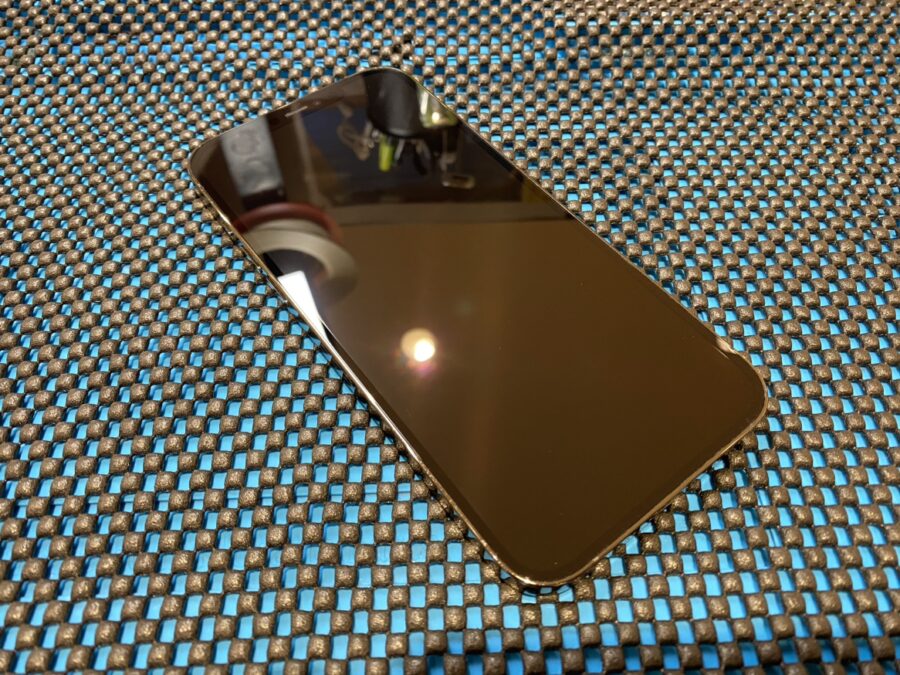 電池の減りが気になり始めたiPhone12ProMax（アイフォントゥエルブマックス）修理を行いました!
