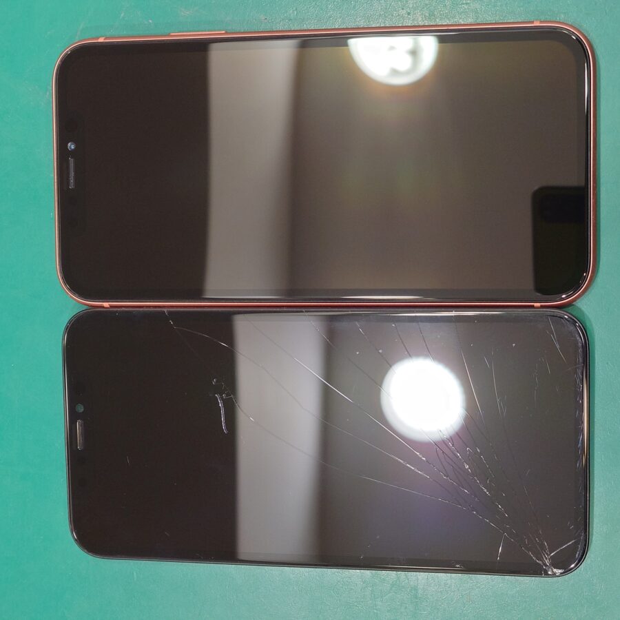 【画面交換修理】藤沢市からお越しのお客様より、iPhone XR(アイフォン XR)をお持ち込みいただきました！