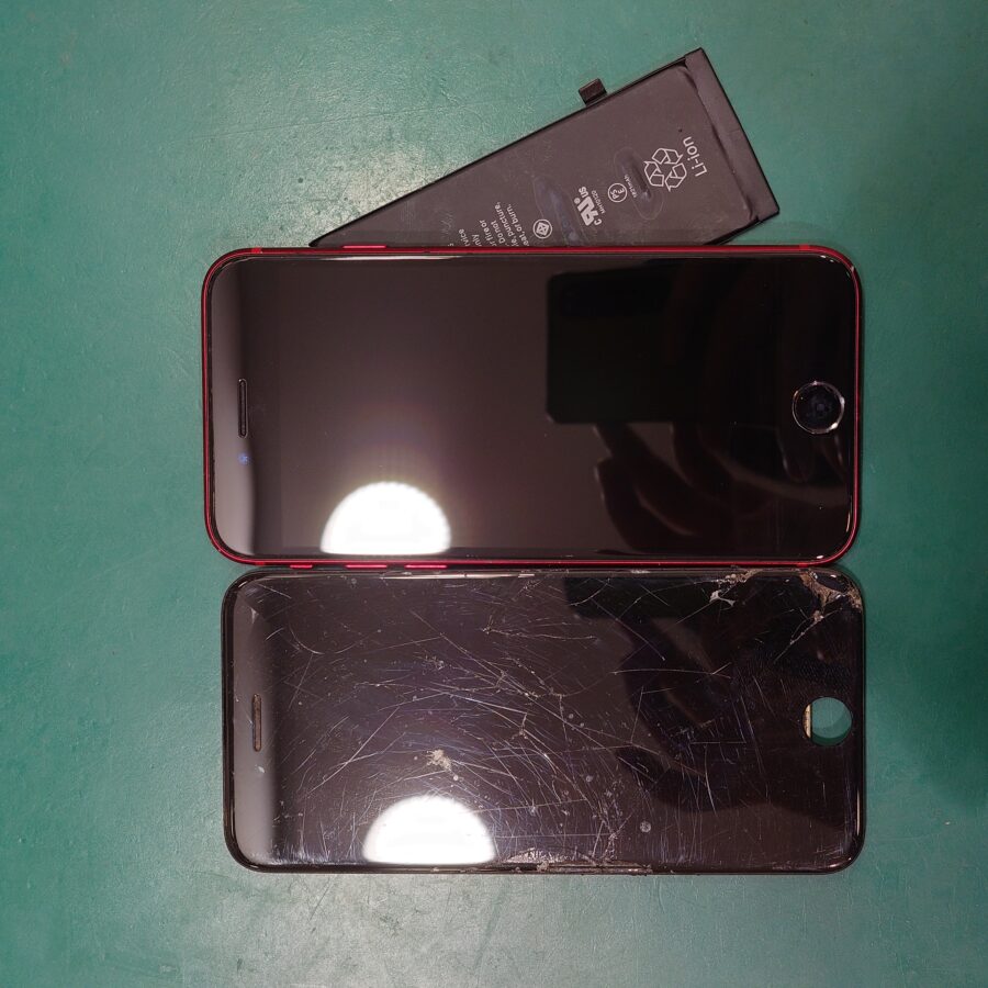 【画面・バッテリー交換修理】茅ヶ崎市からお越しのお客様よりiPhoneSE2(アイフォンSE第二世代)をお持ち込みいただきました