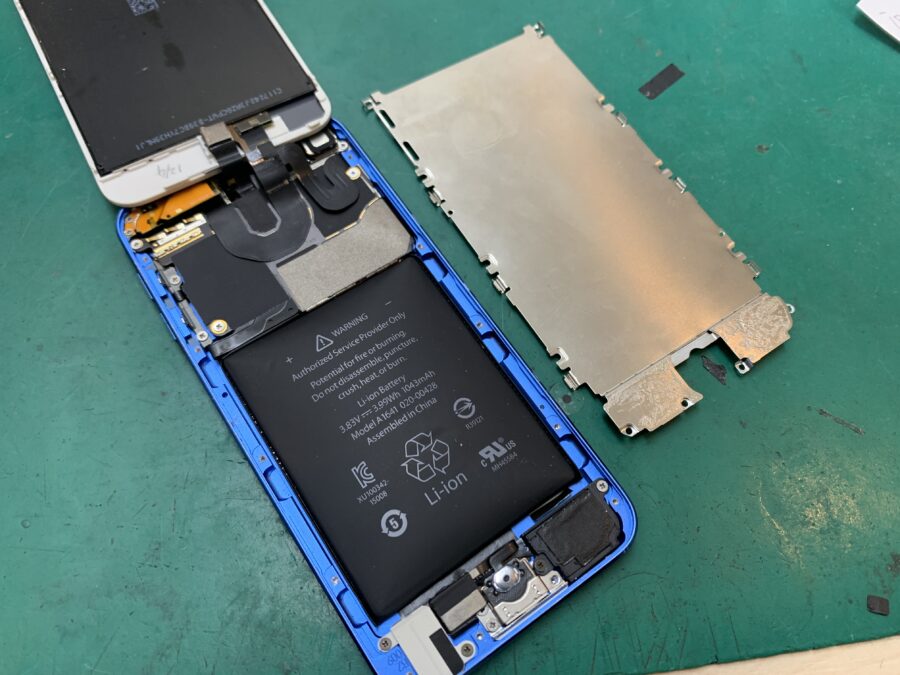 ipod touch 第6世代のバッテリー膨張のご相談をいただきました！